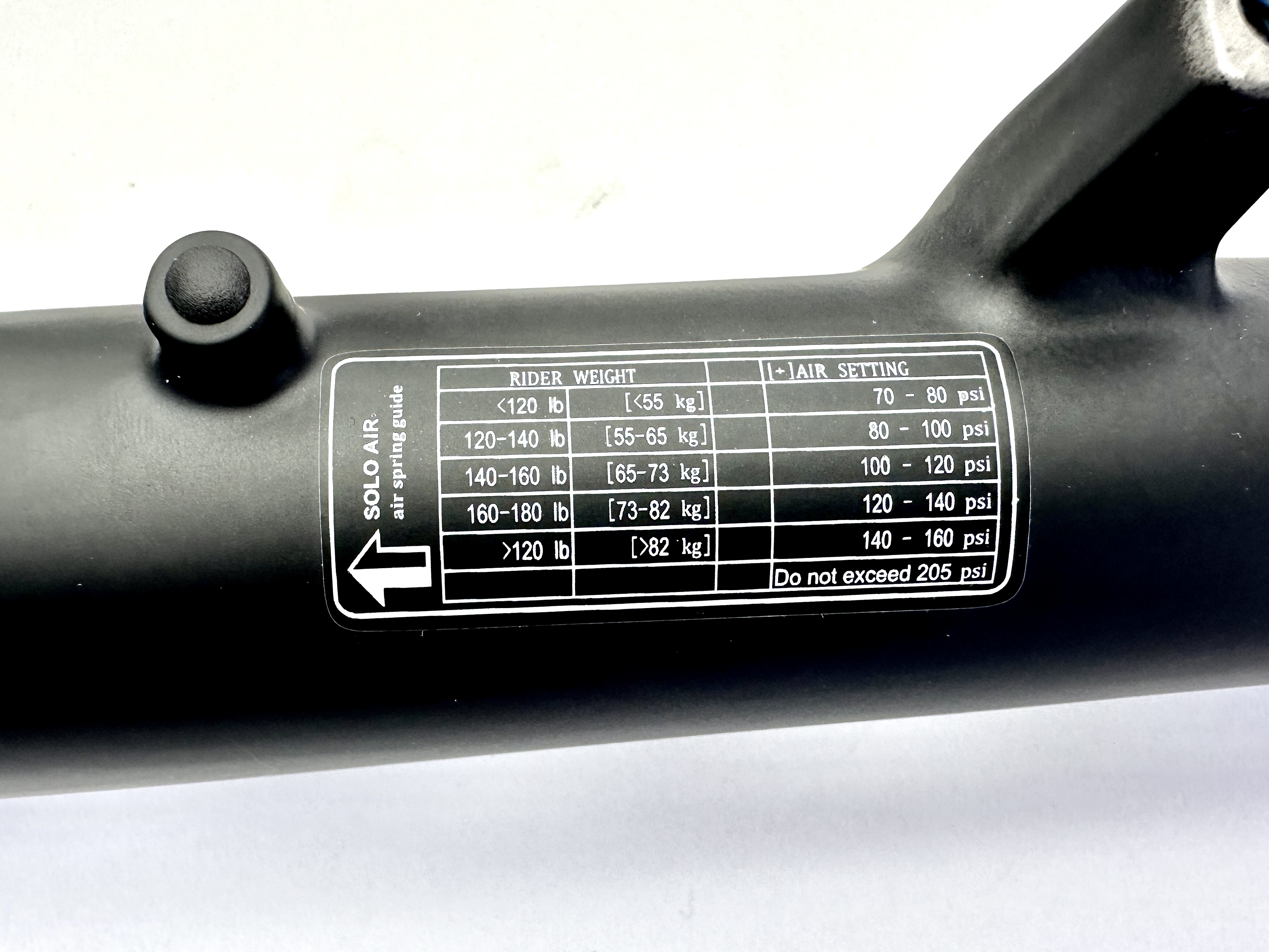 UD 204 Suspension fork for fatbike air suspension, matt black
