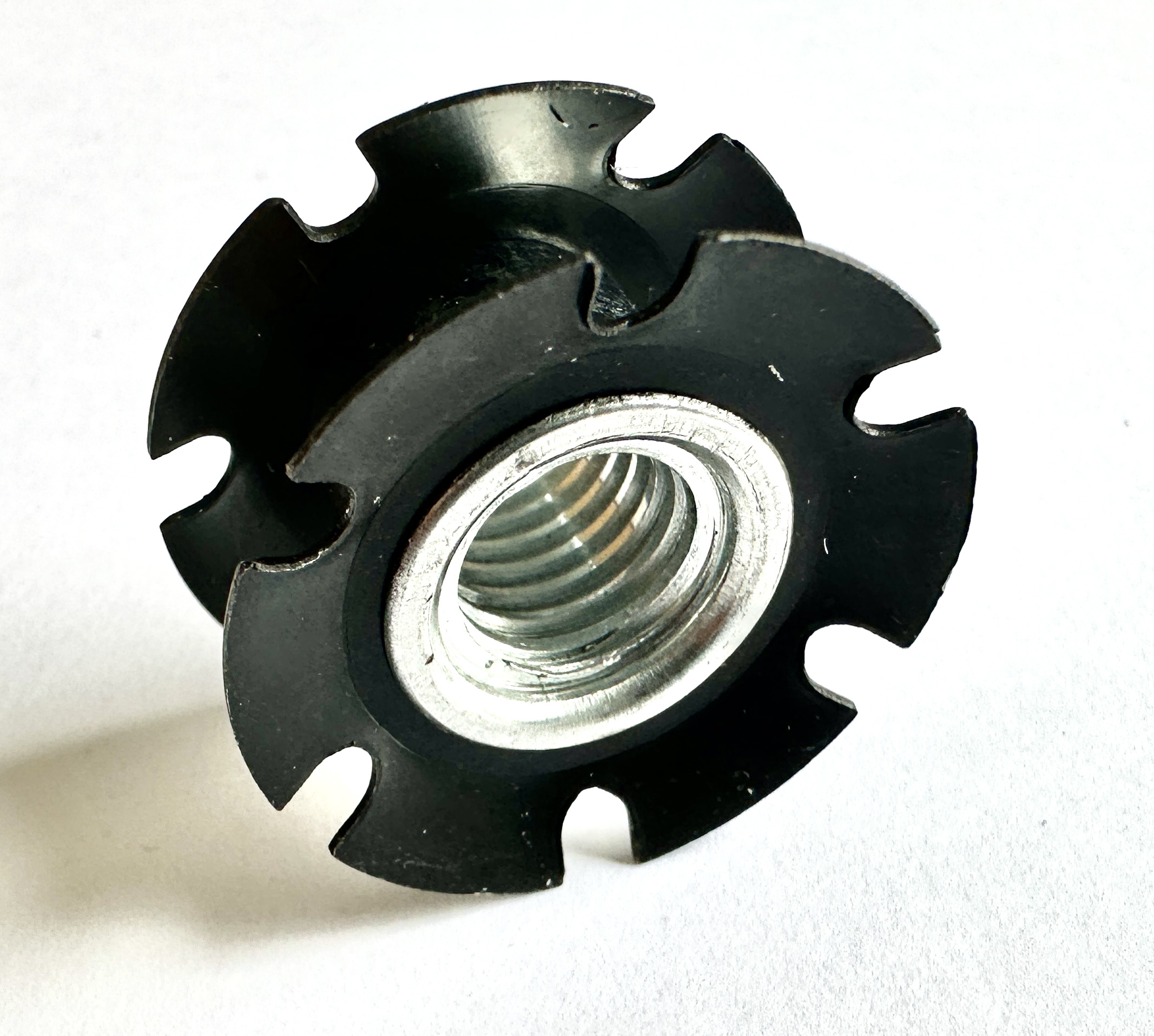 UD_one_time_plug_1-1-8_claw_M1041Ju3ztHGG14H