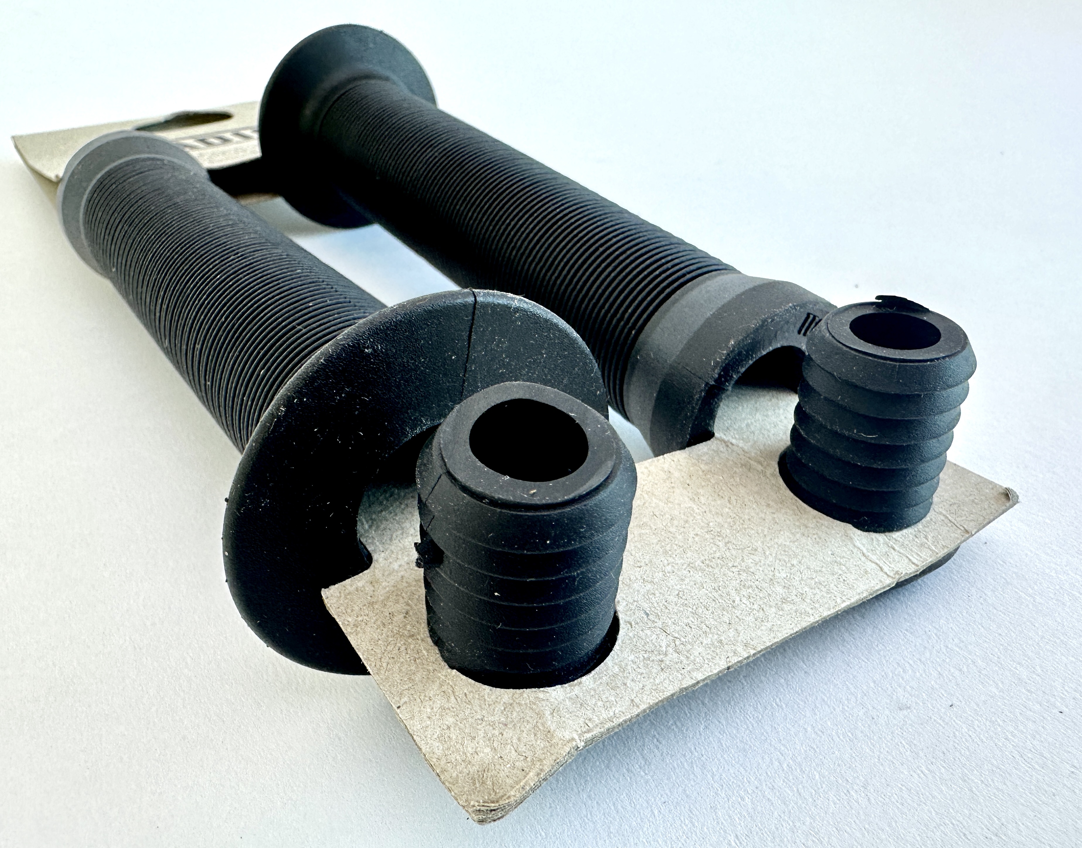 UD Long grips for handlebar made of rubber, black