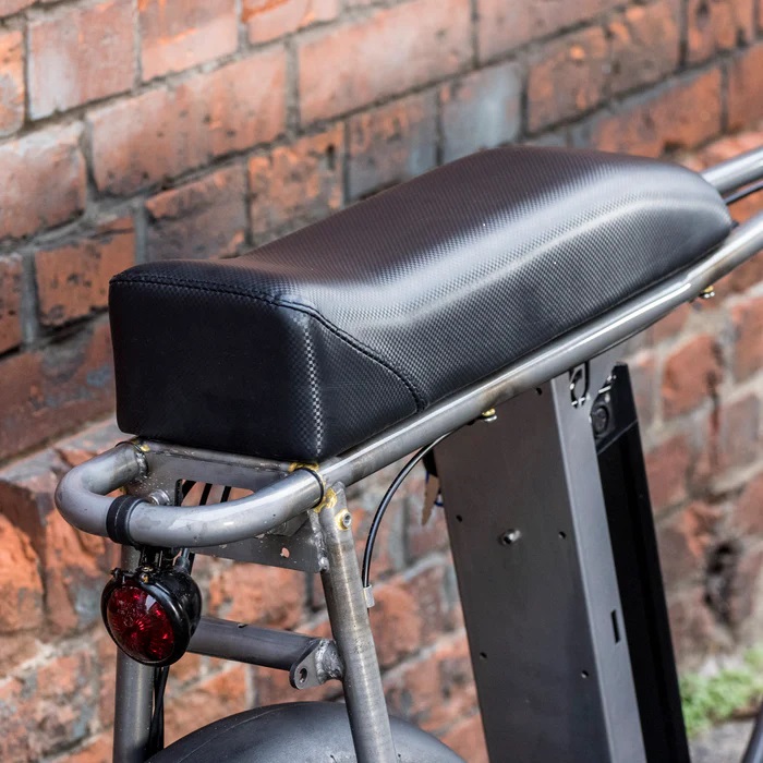 seat_short_uni_mk_bobber_swing_1