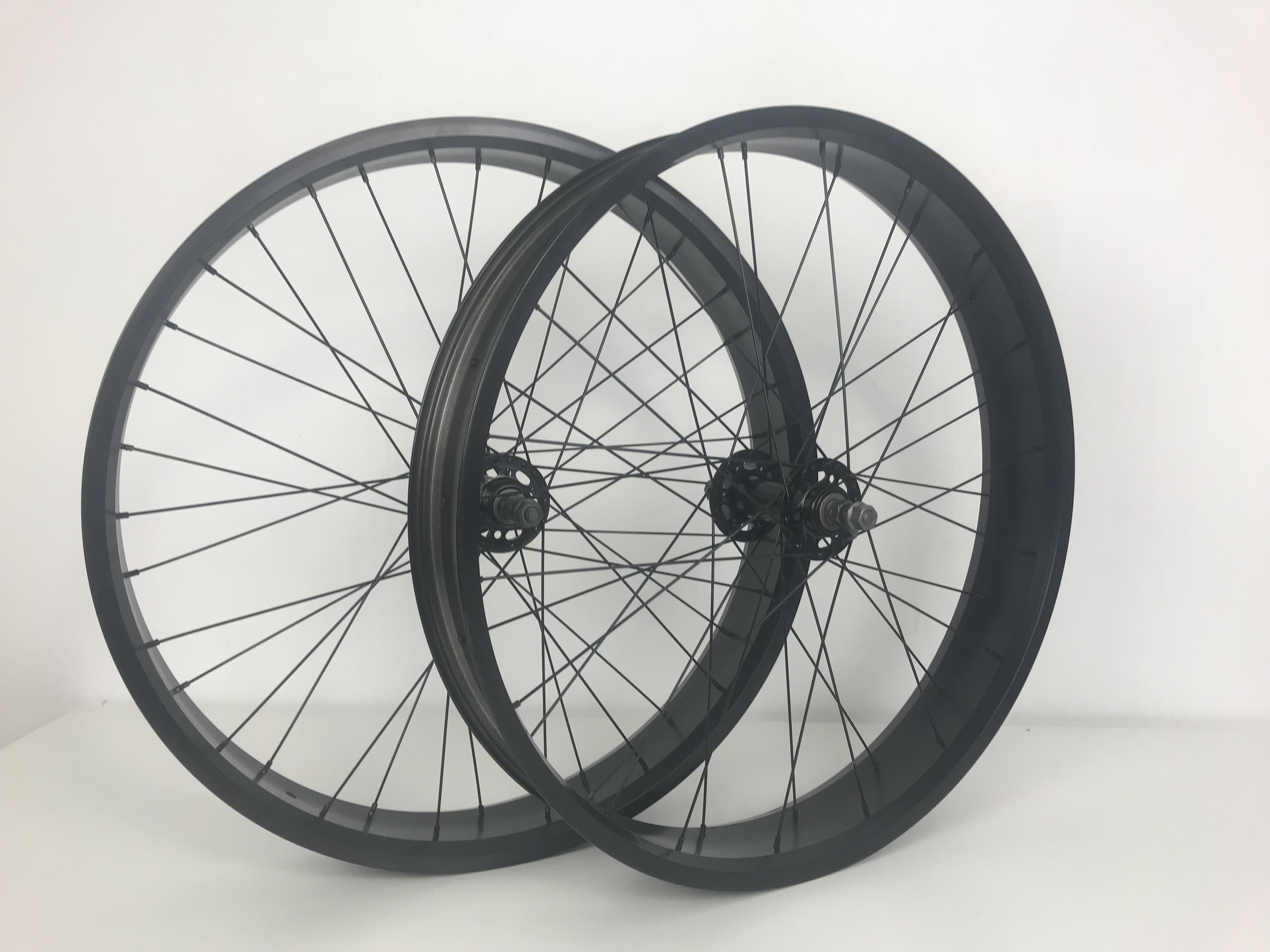 Wheelset 24 inch, 82 mm wide rim, black