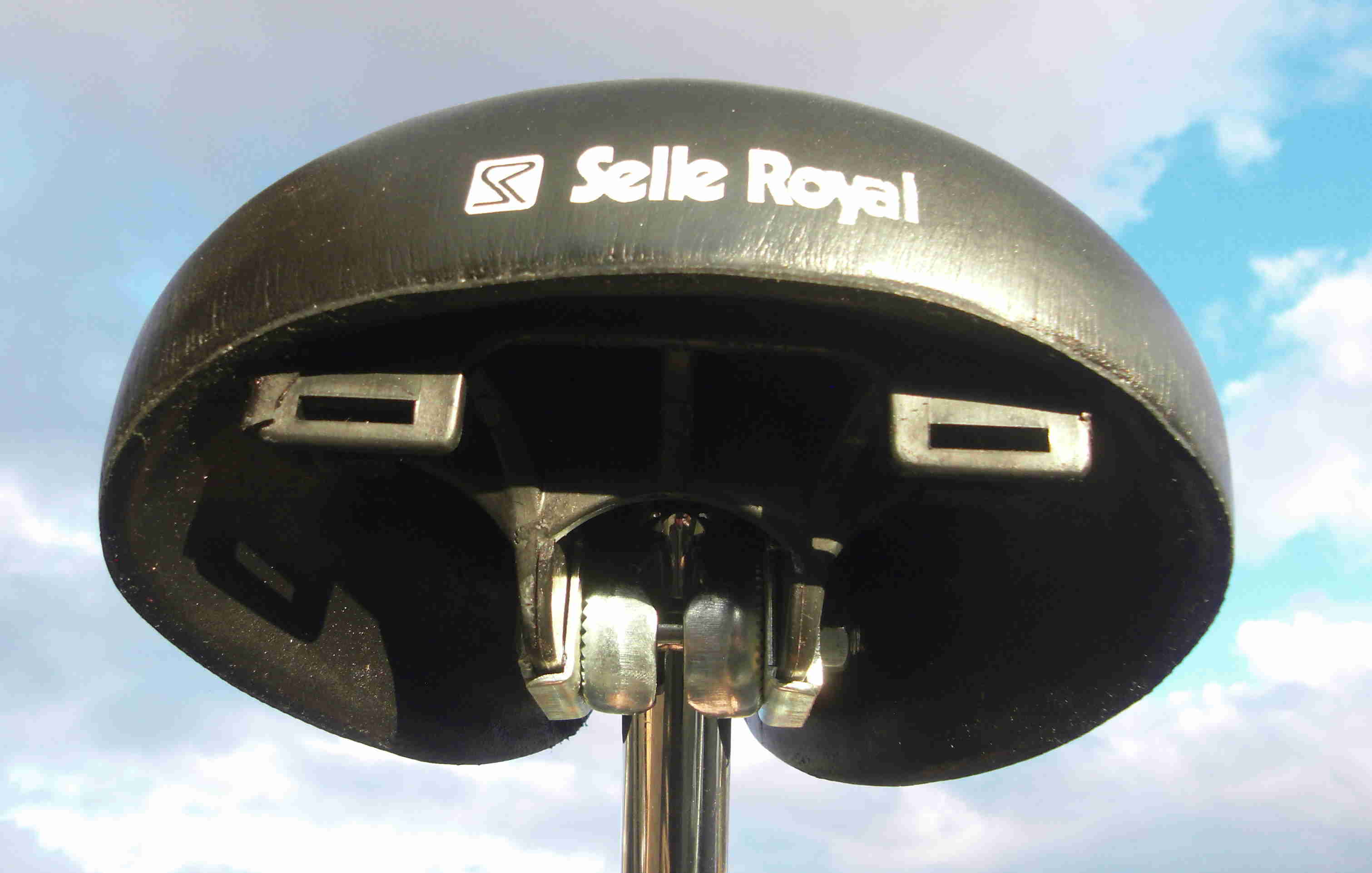 Saddle Universal Selle Royal NOS from the 80s