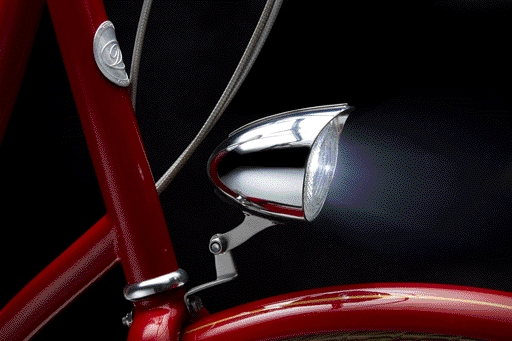 Classic Cycle LED Battery Frontlamp 70 mm, 90 mm chrome