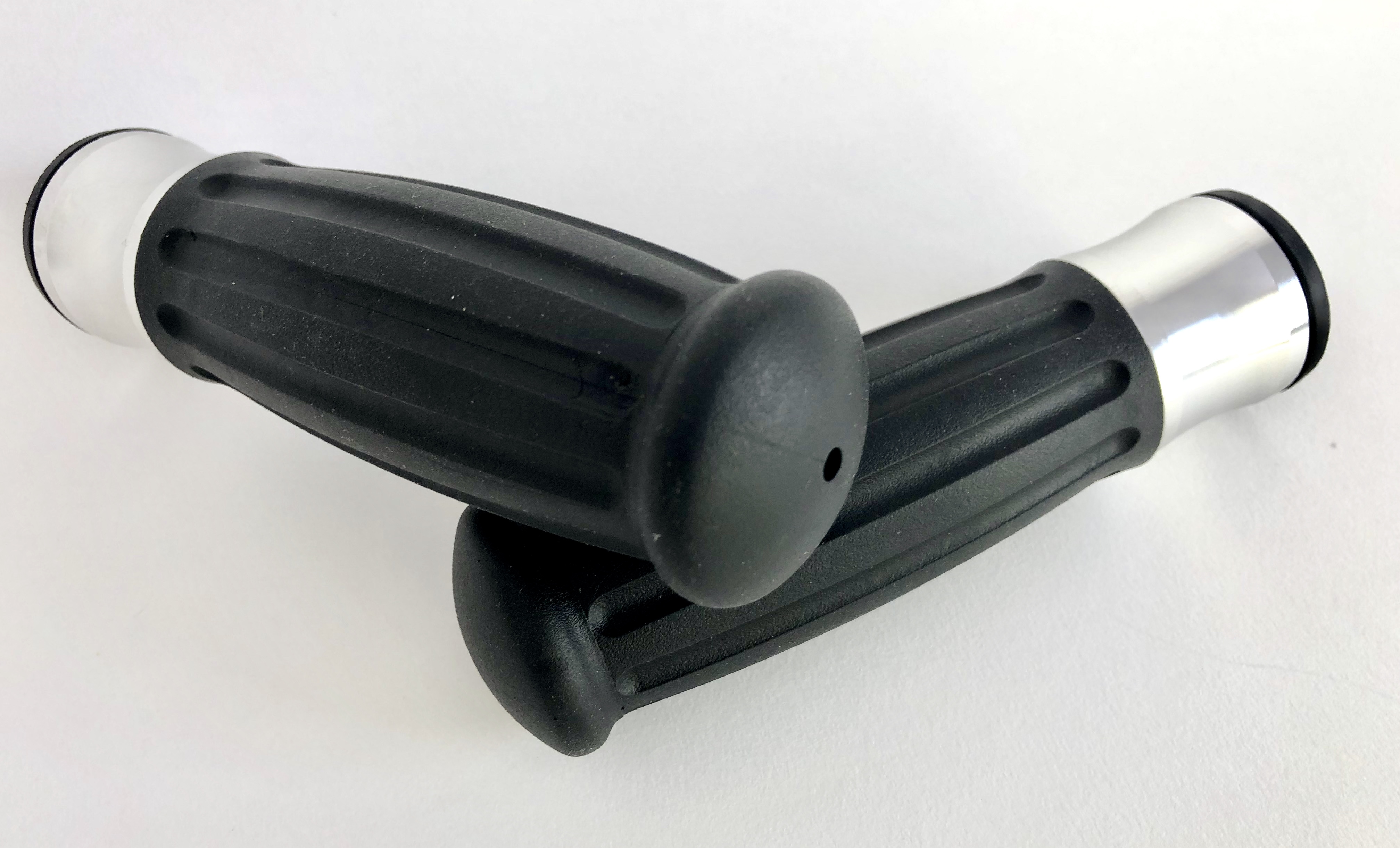 Handlebar Rubber Grips with polished aluminum ring