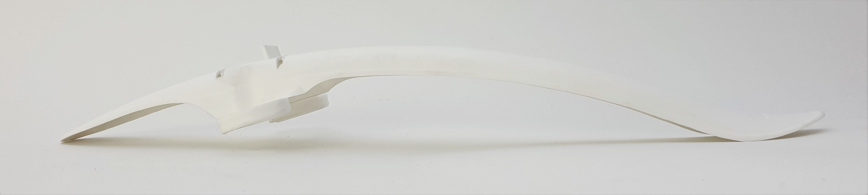 Vintage Ciclolinea front fender for racing bikes 28" white