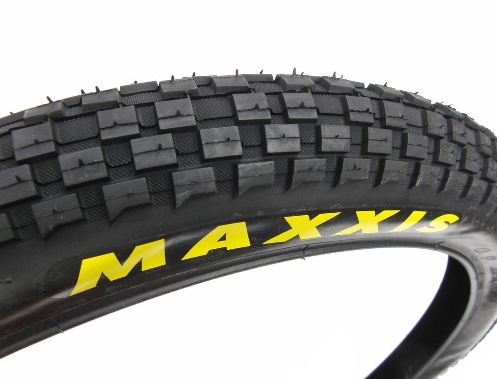maxxis-holy-roller-26x240VyLyOSgEvTz2O