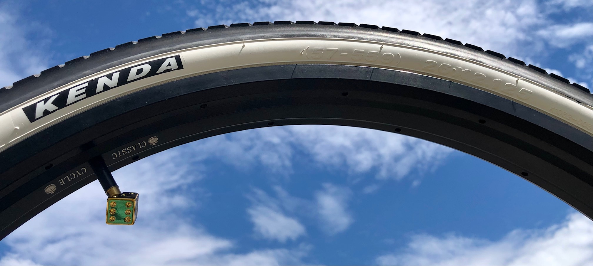 kenda_kraze_26x2-125_-motorradprofil_motorbike_pattern_bicycle_tire_classic-cycle_classic_cycle6