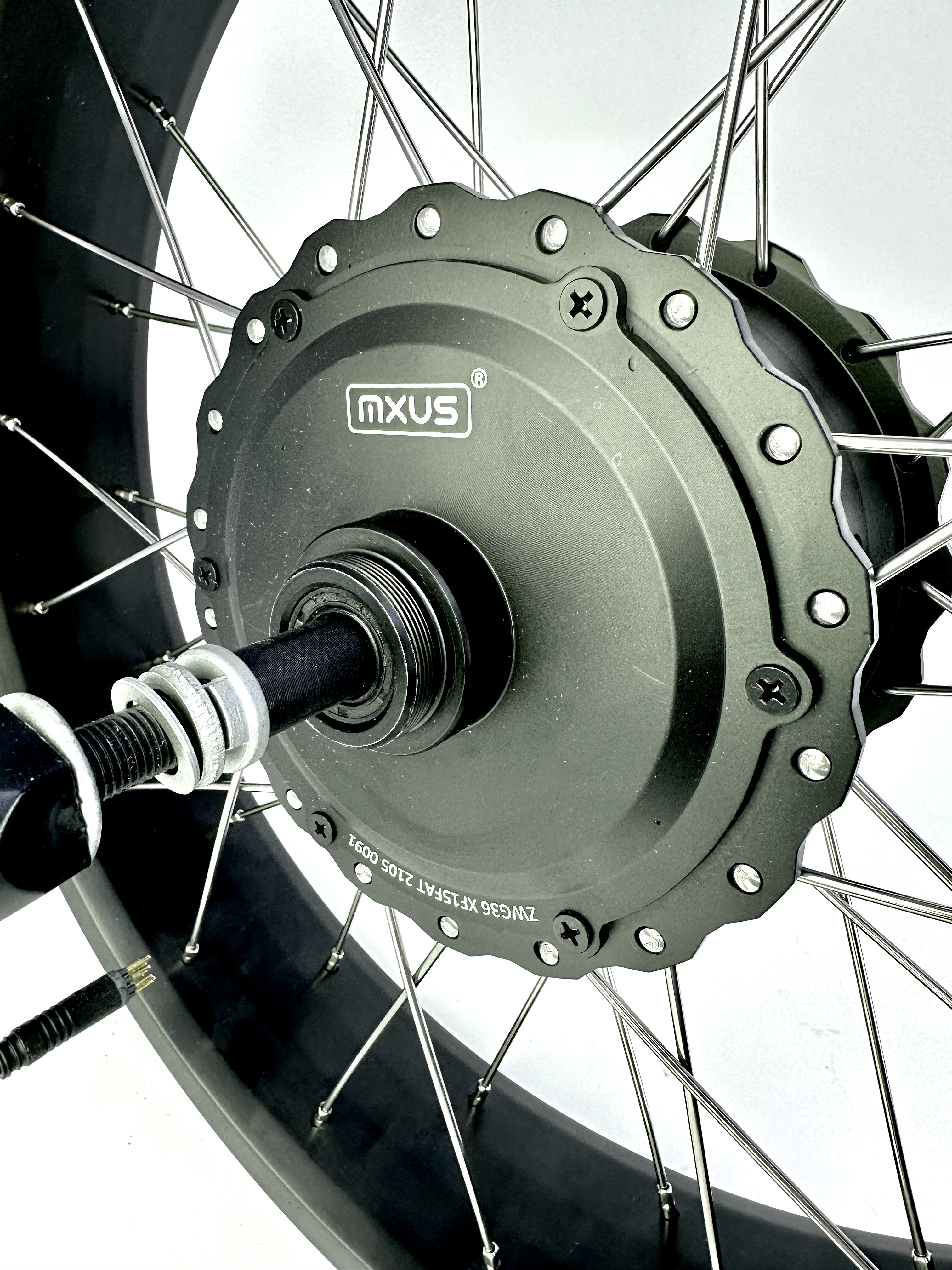 204_MXUS_Motor_500V_Hinterrad_-20x4_b