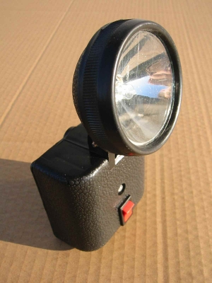 Battery - Headlight, swivel mounted