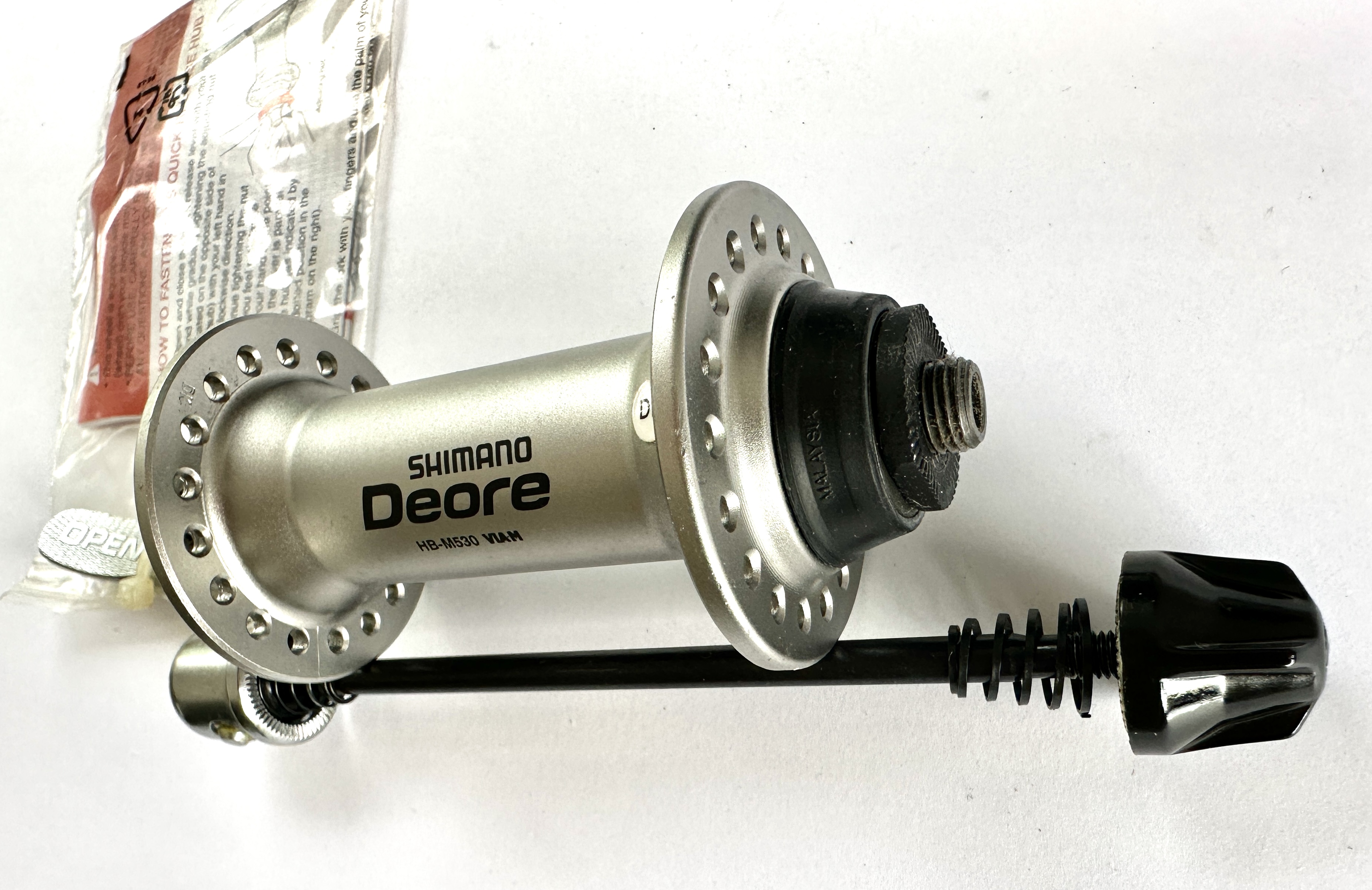 Shimano Deore HB-M530 front hub 32-hole, silver