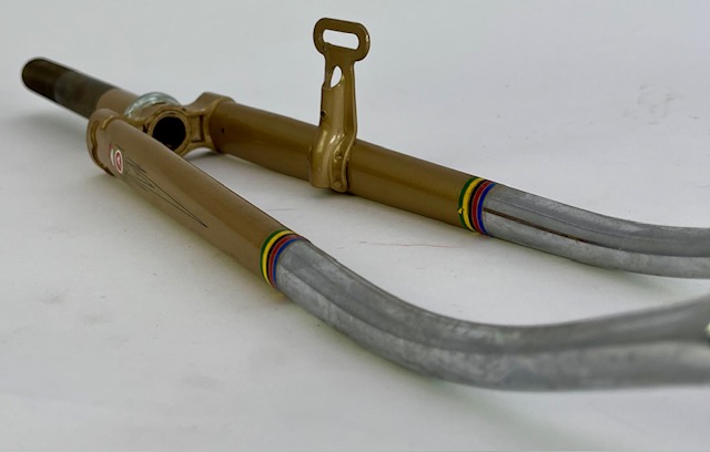 Gazelle bike fork 28 inch gold / chrome