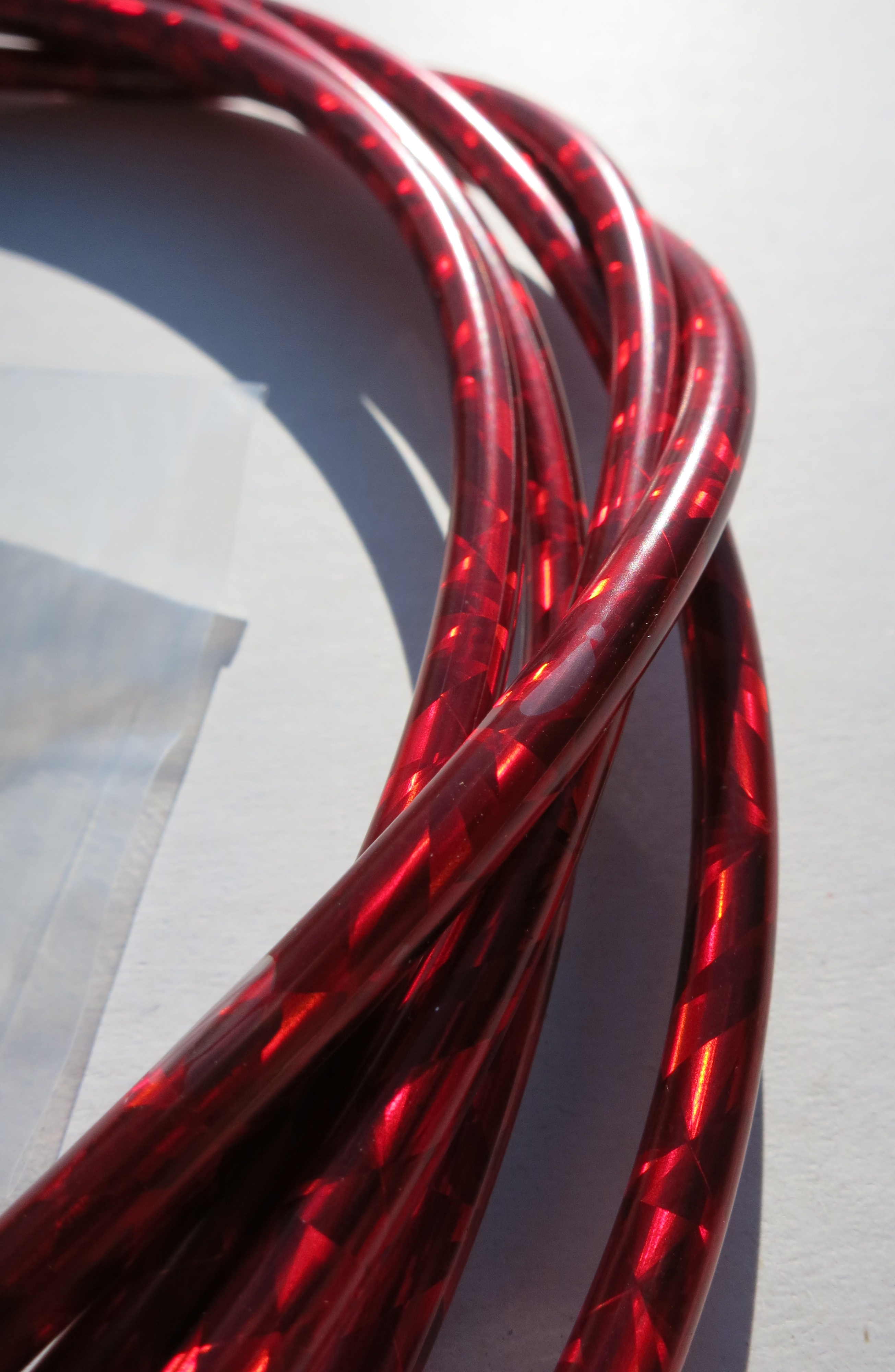 Outer Cable Housing Glittering Red Metallic 2,50 m 5 mm