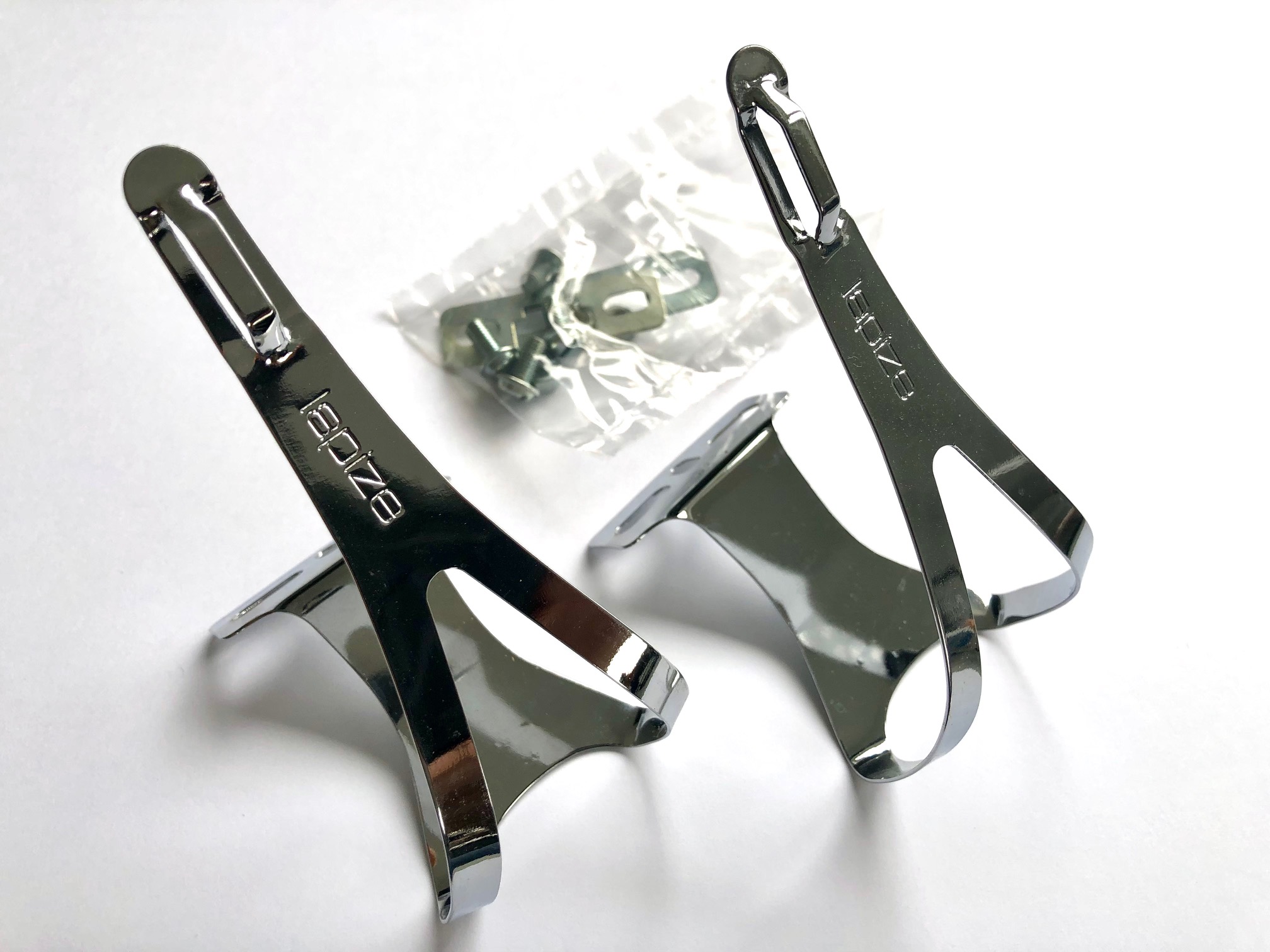 lapize_rare_toe_clips_size_M_pedalhaken