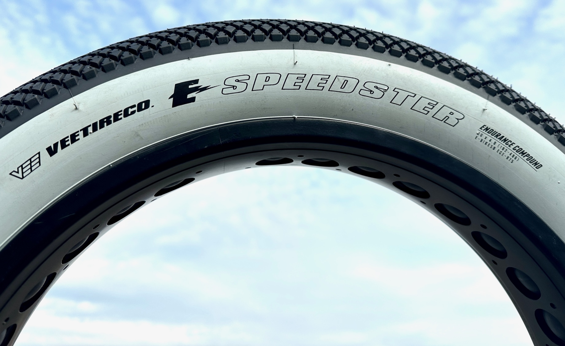 204_Fatbike_bicycle-tire_Speedster_20x4_customize_whitewall_b