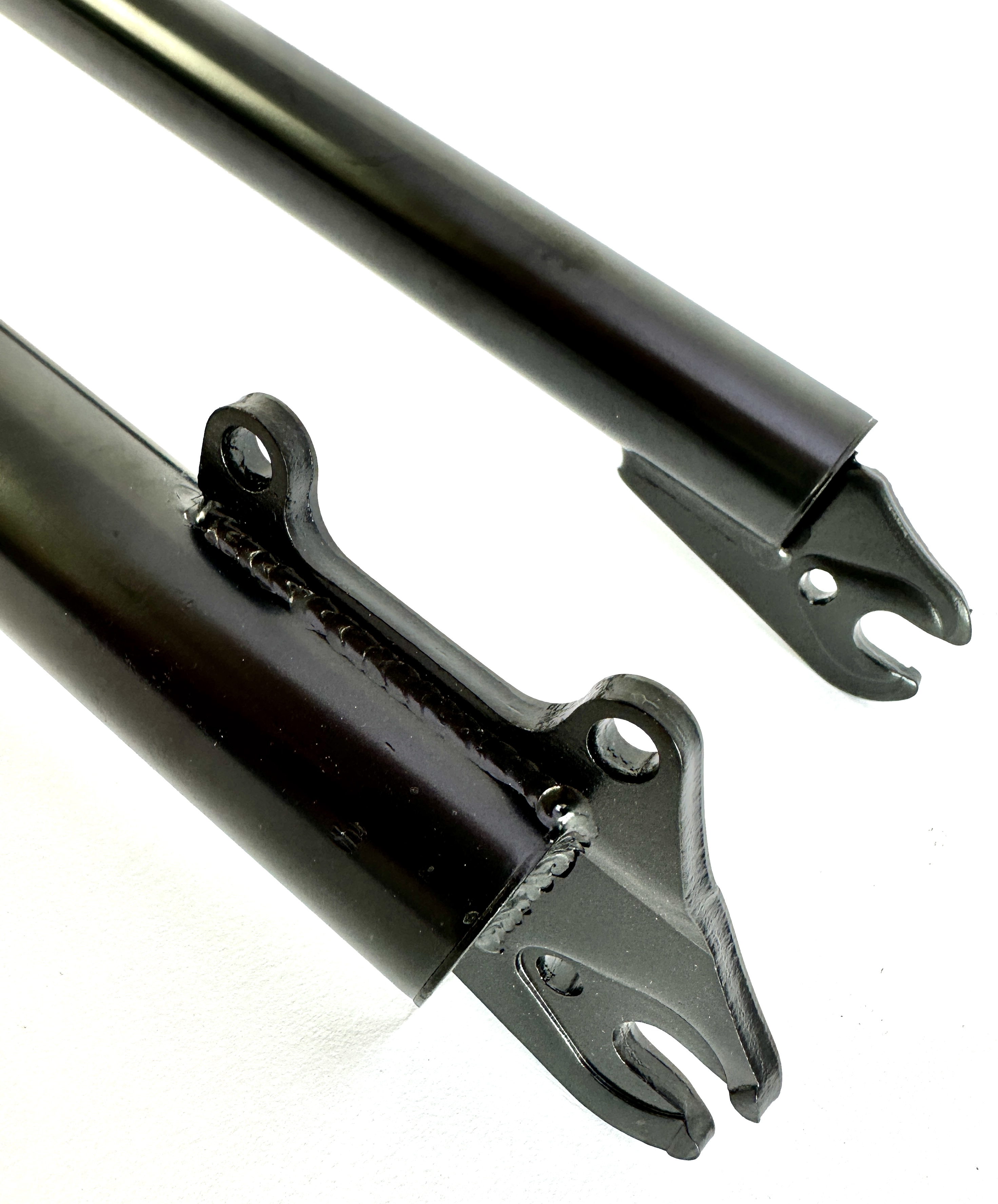 8-Double crown fork 750 mm black 1 1/8 inch shaft