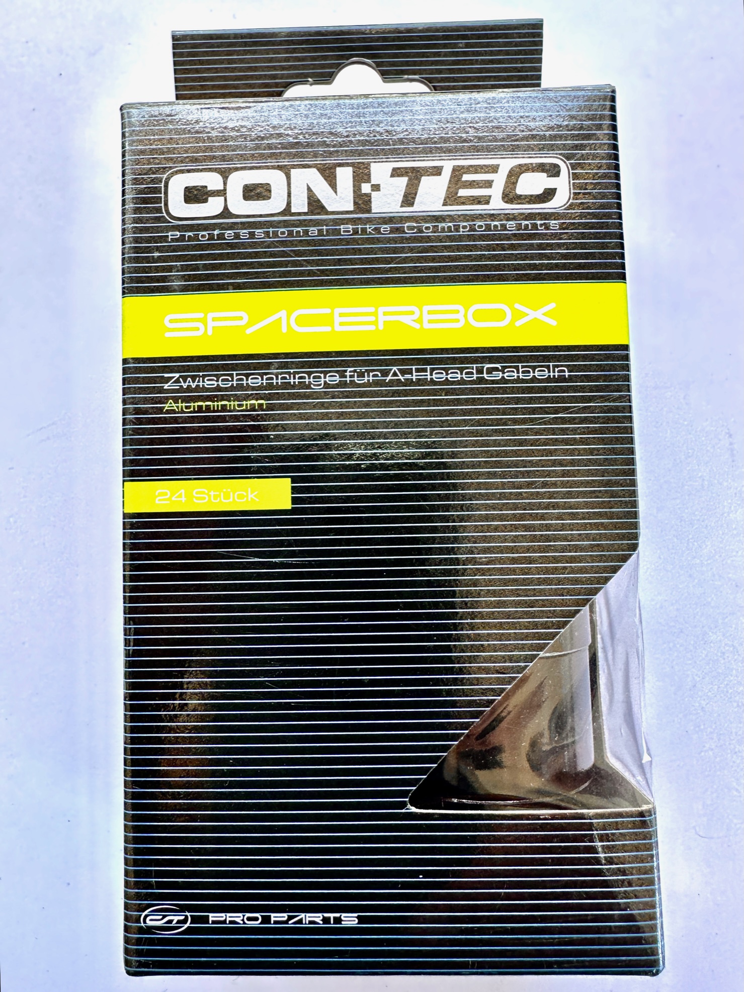 Contec_Spacerbox_ahead_a