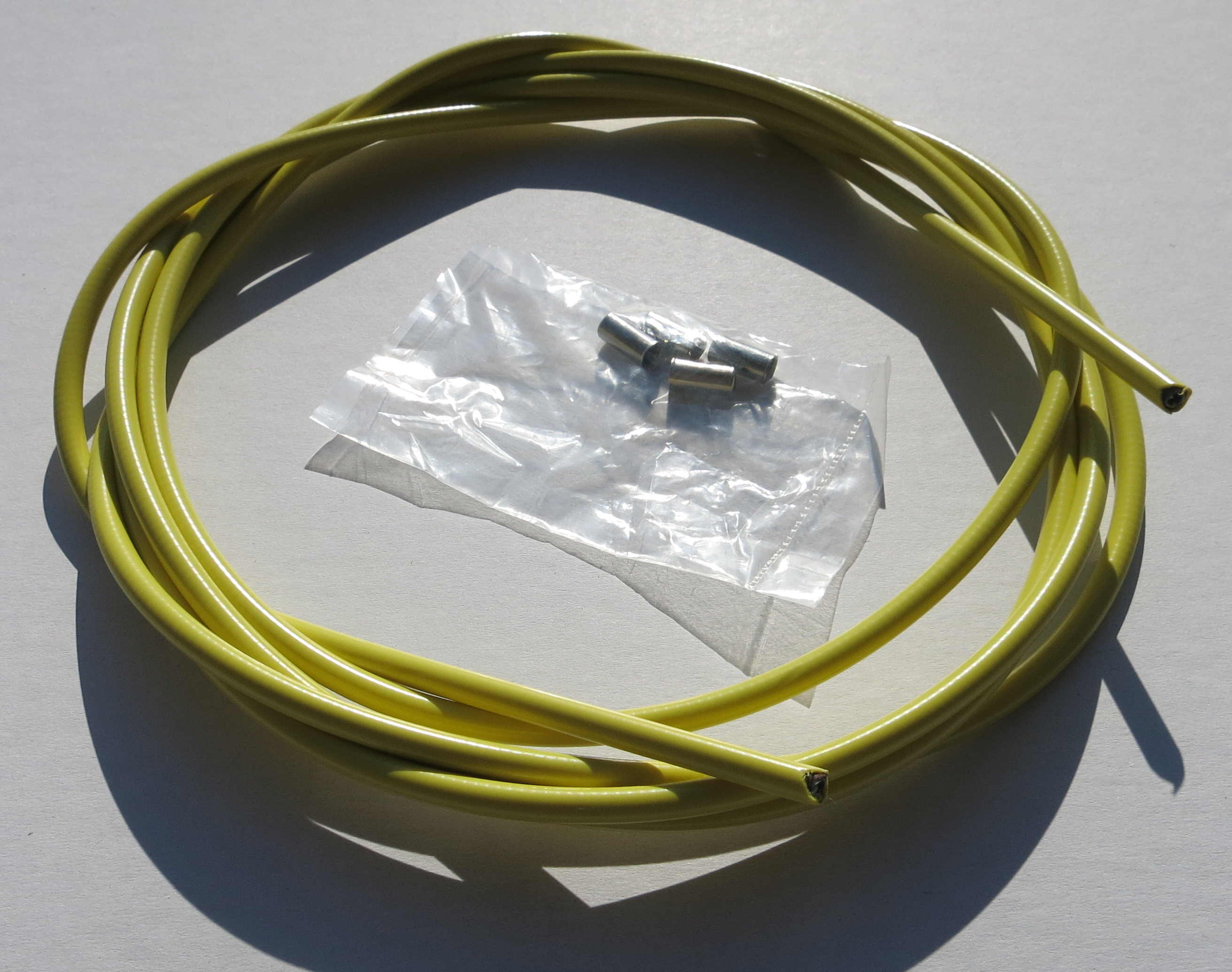 Outer Cable Housing Light Yellow 2,50 m 5 mm