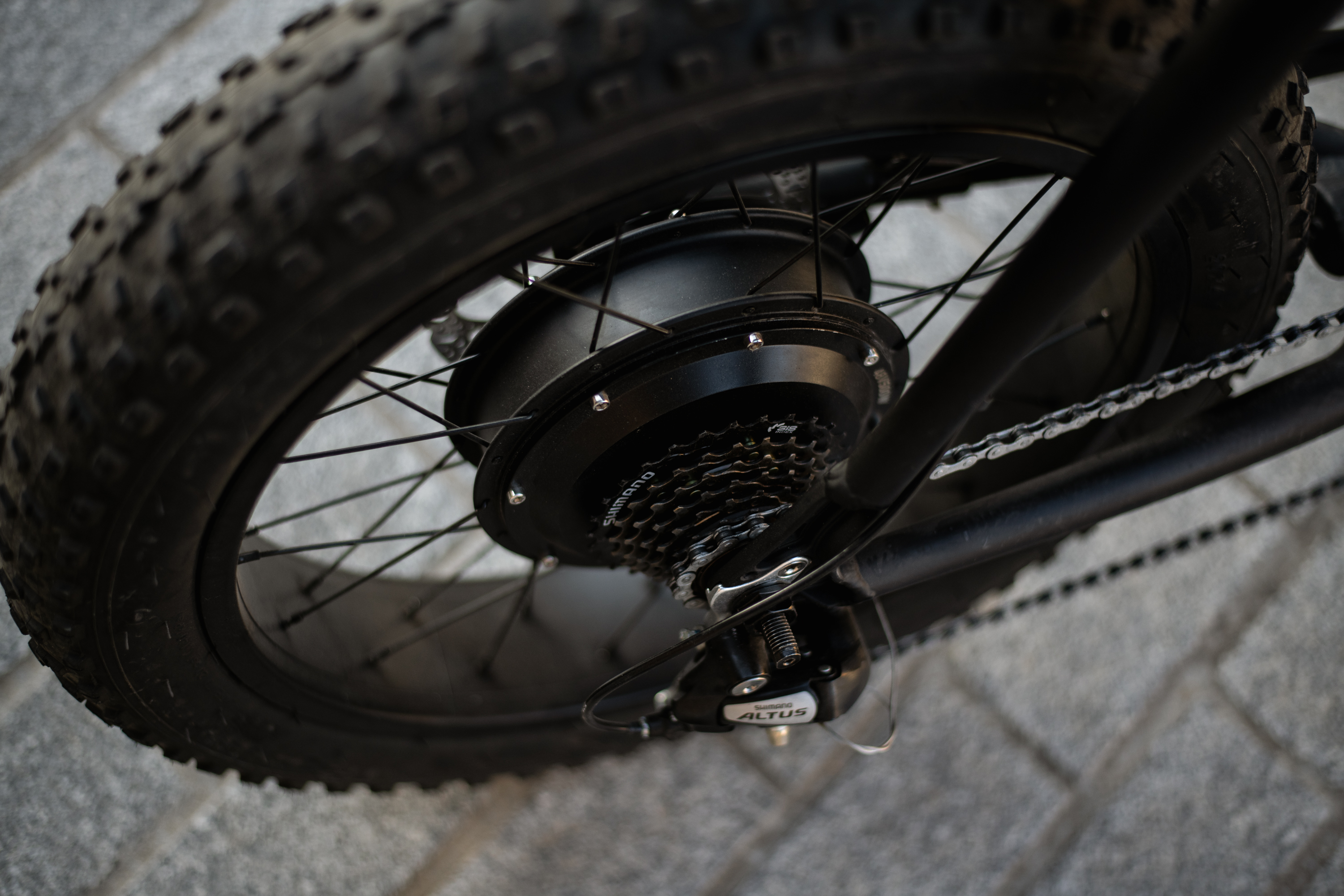 RAYVOLT_Ringo_rear_wheel