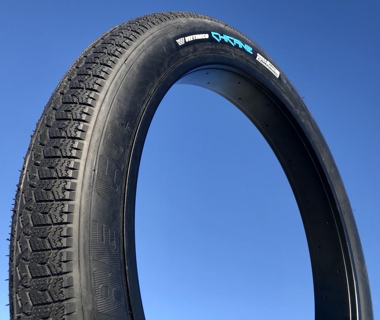 SE BIKES CHICANE 26x3.5 BK/BK WIRE/72/MPC main image 0