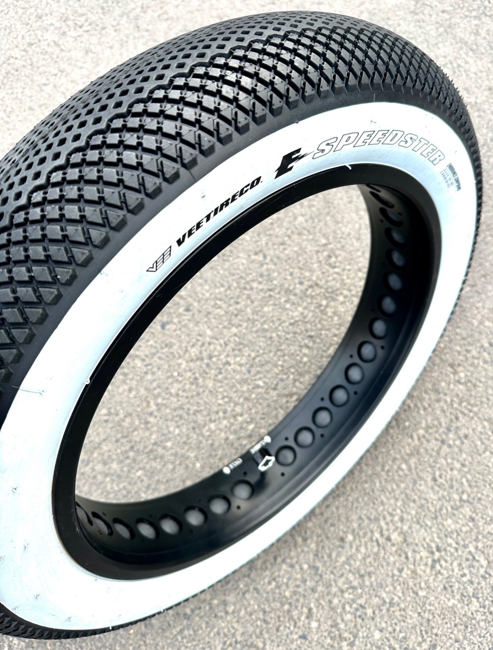 204 E-Speedster Whitewall Tire 20 x 4 inch | VRESP204WW